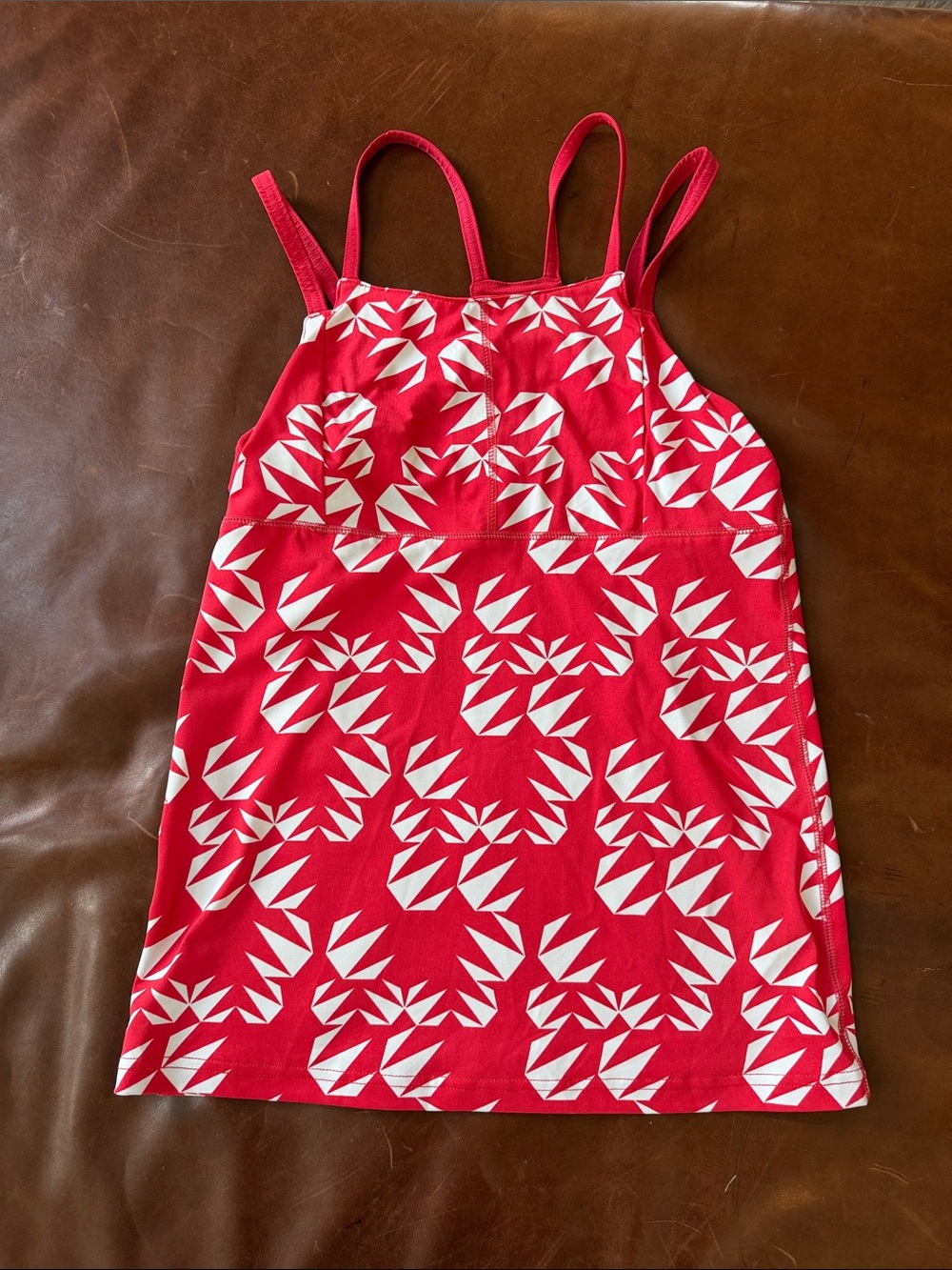 oiselle Red and White Geometric-Print Tank Top with shelf bra